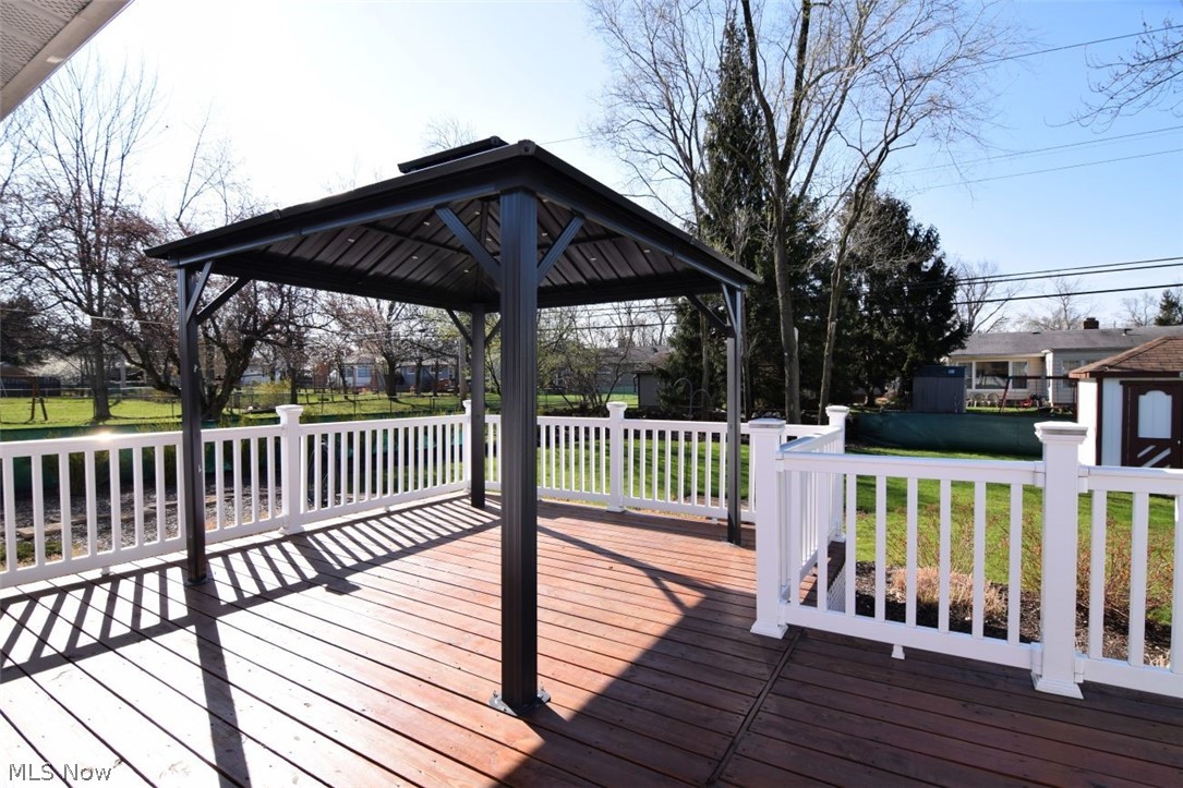 4912 N Sedgewick Road Lyndhurst OH 44124