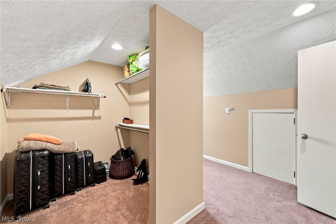 1517 Parkhill Road Cleveland Heights OH 44121