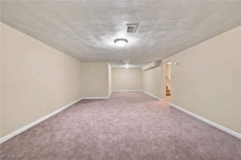 1517 Parkhill Road Cleveland Heights OH 44121