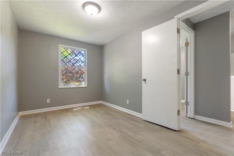 1271 Carol Drive Kent OH 44240