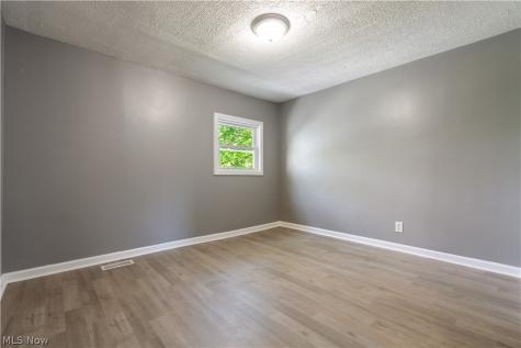 1271 Carol Drive Kent OH 44240