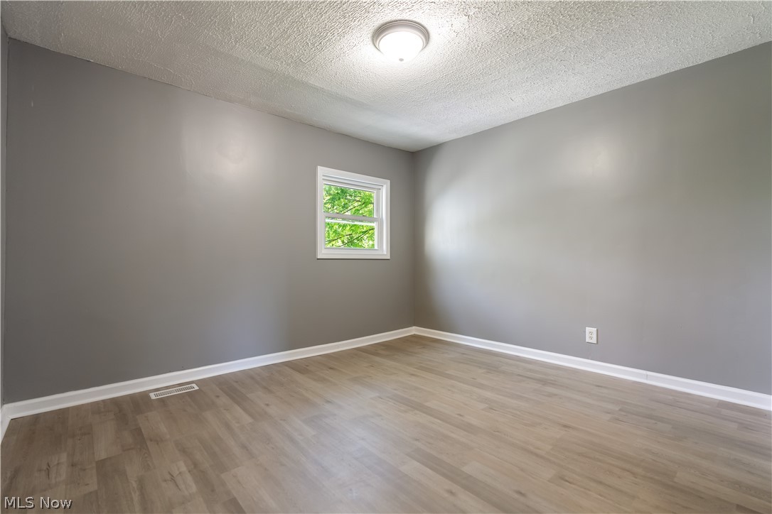 1271 Carol Drive Kent OH 44240