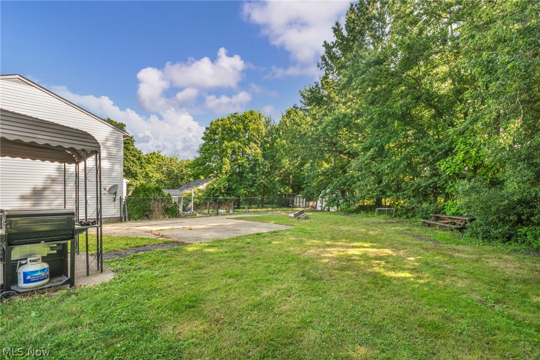 1925 Robindale Street Wickliffe OH 44092