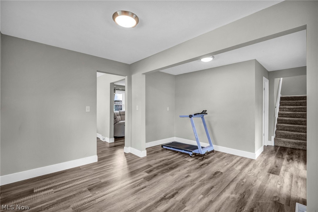 1925 Robindale Street Wickliffe OH 44092