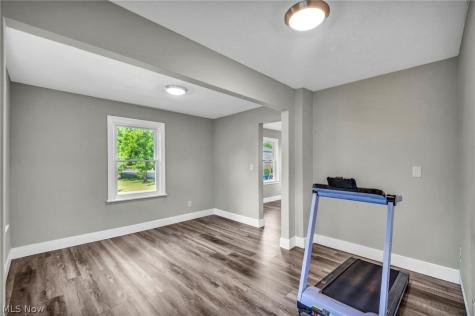 1925 Robindale Street Wickliffe OH 44092