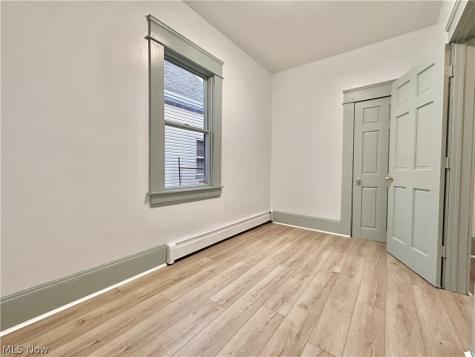 6531 Schaefer Avenue Cleveland OH 44103