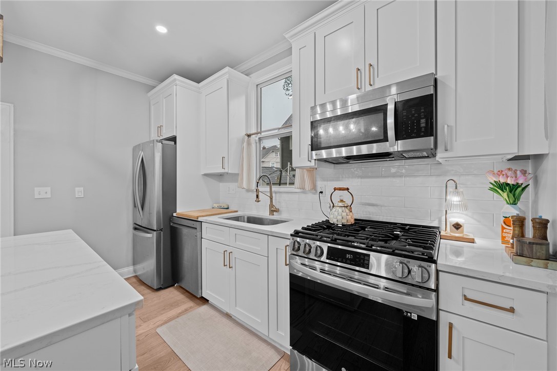7409 Herman Avenue Cleveland OH 44102