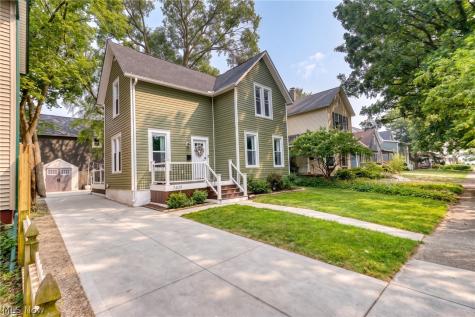 7409 Herman Avenue Cleveland OH 44102