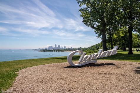 7409 Herman Avenue Cleveland OH 44102