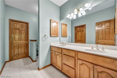 7397 Cherry Hill Lane Broadview Heights OH 44147