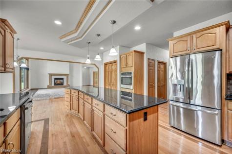 7397 Cherry Hill Lane Broadview Heights OH 44147