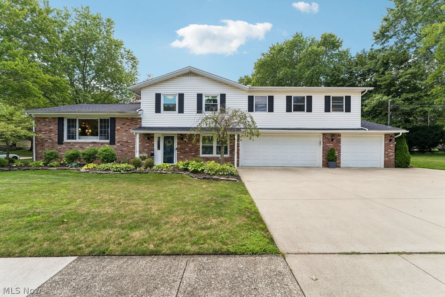 860 Damon Drive Medina OH 44256