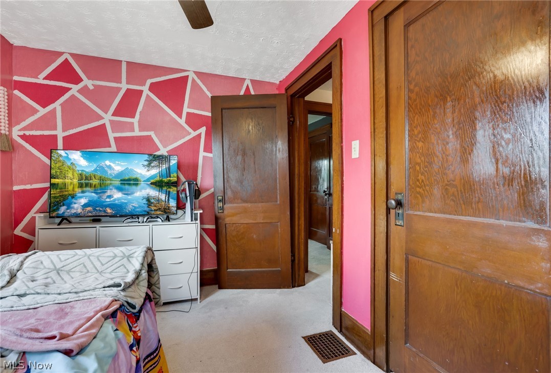 1206 Stewart Avenue Cambridge OH 43725