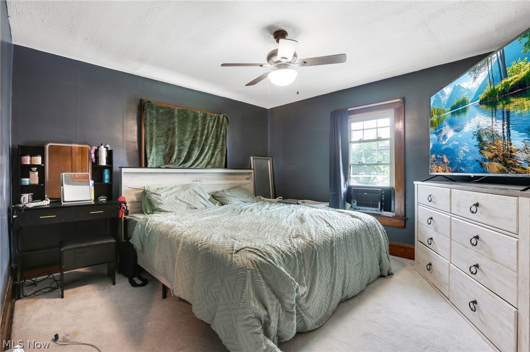 1206 Stewart Avenue Cambridge OH 43725