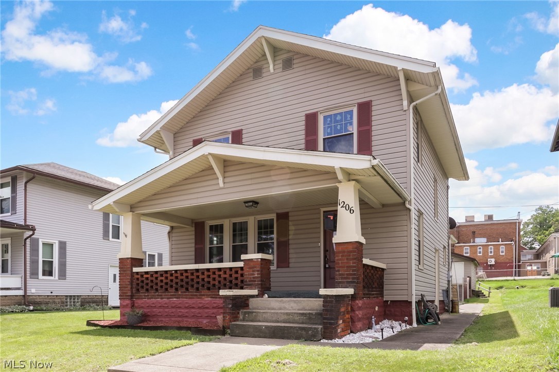 1206 Stewart Avenue Cambridge OH 43725