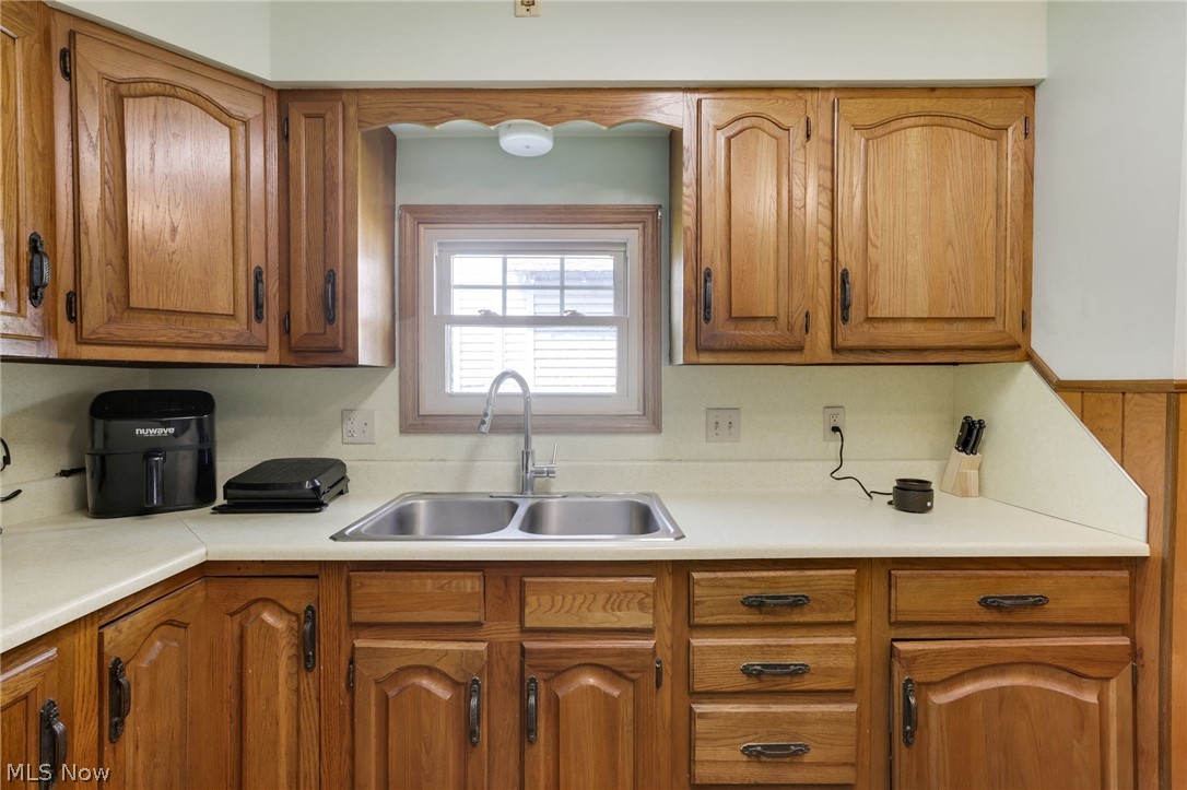 1206 Stewart Avenue Cambridge OH 43725