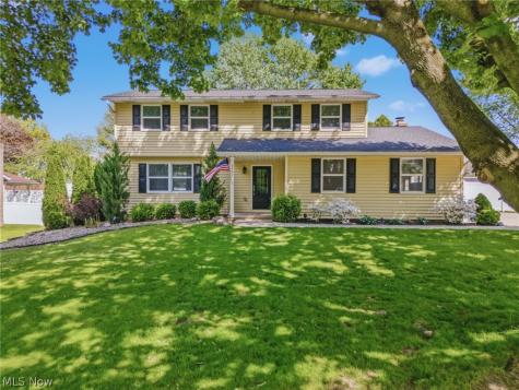 5406 Limerick Avenue NW North Canton OH 44720