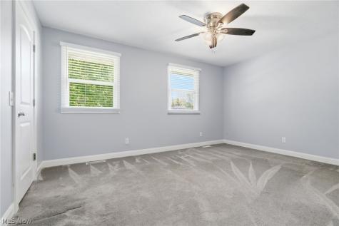 5406 Limerick Avenue NW North Canton OH 44720