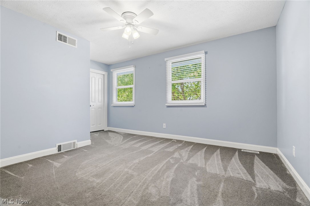 5406 Limerick Avenue NW North Canton OH 44720