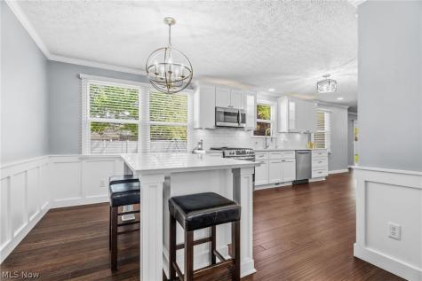 5406 Limerick Avenue NW North Canton OH 44720