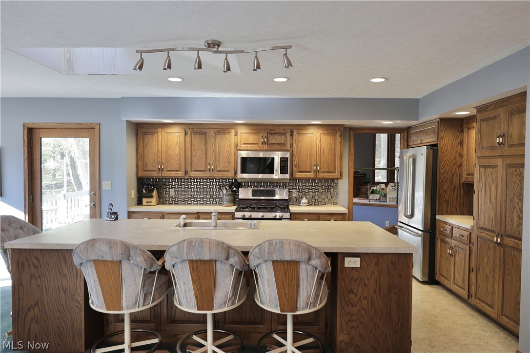 21129 Township Road 303 Coshocton OH 43812
