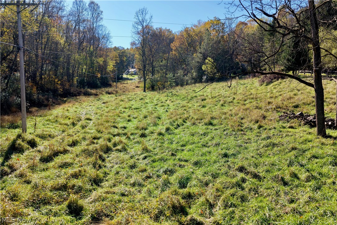 21129 Township Road 303 Coshocton OH 43812