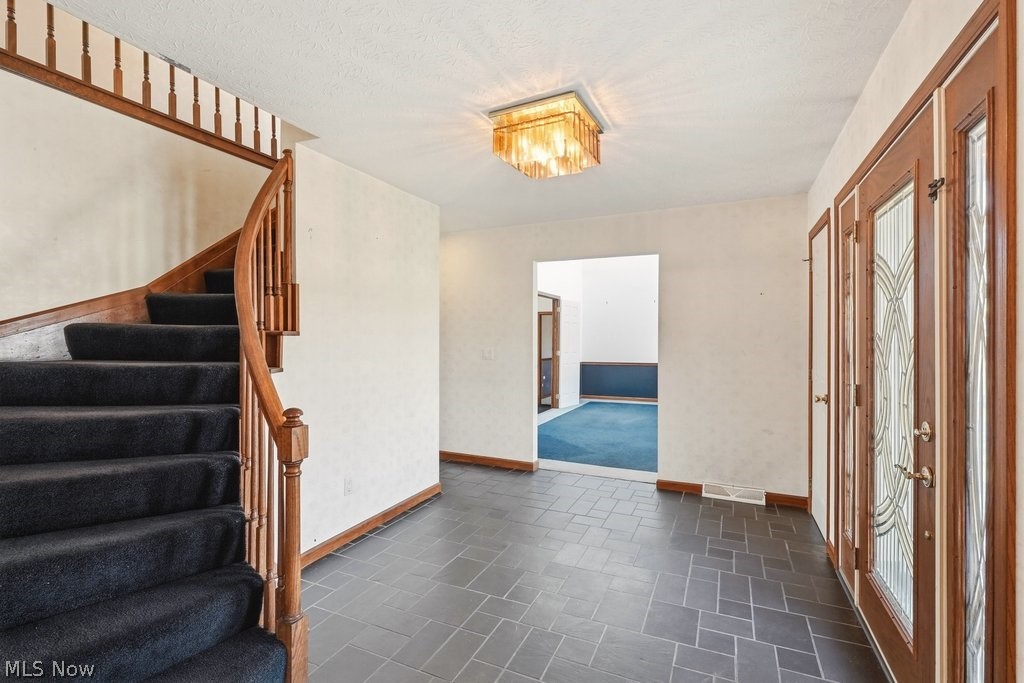 8981 Cypress Circle North Royalton OH 44133