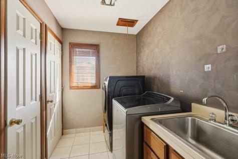 8981 Cypress Circle North Royalton OH 44133