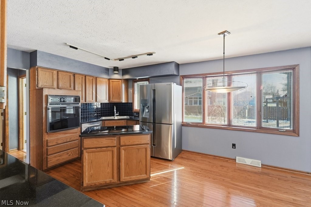 8981 Cypress Circle North Royalton OH 44133