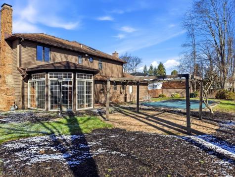 8981 Cypress Circle North Royalton OH 44133