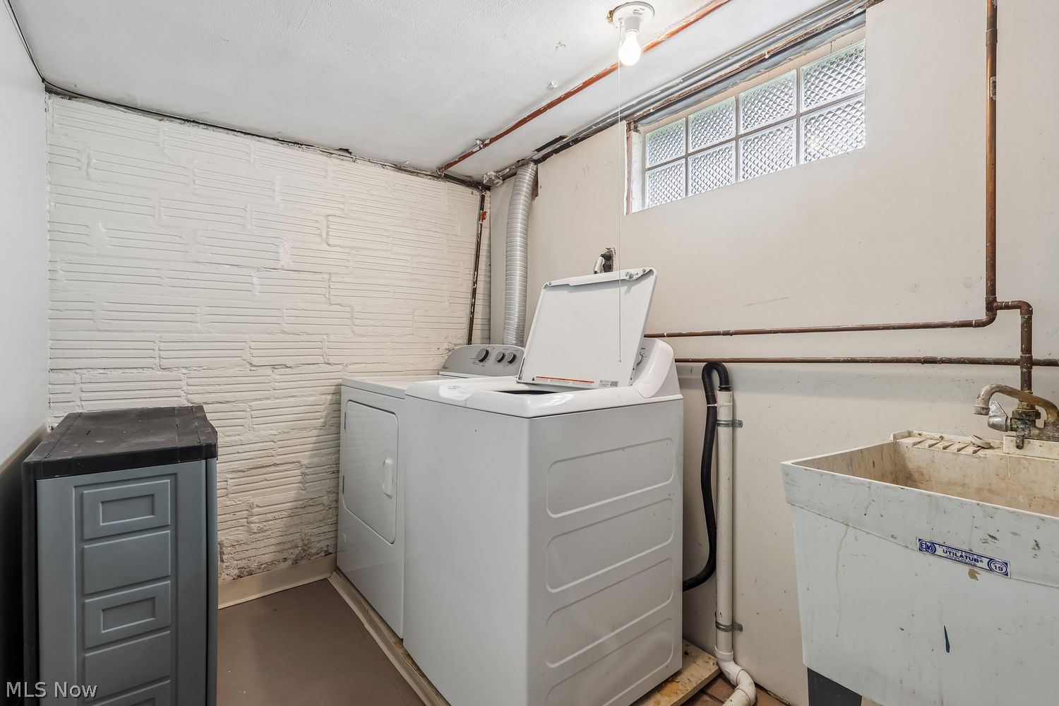 4067 W 161st Street Cleveland OH 44135