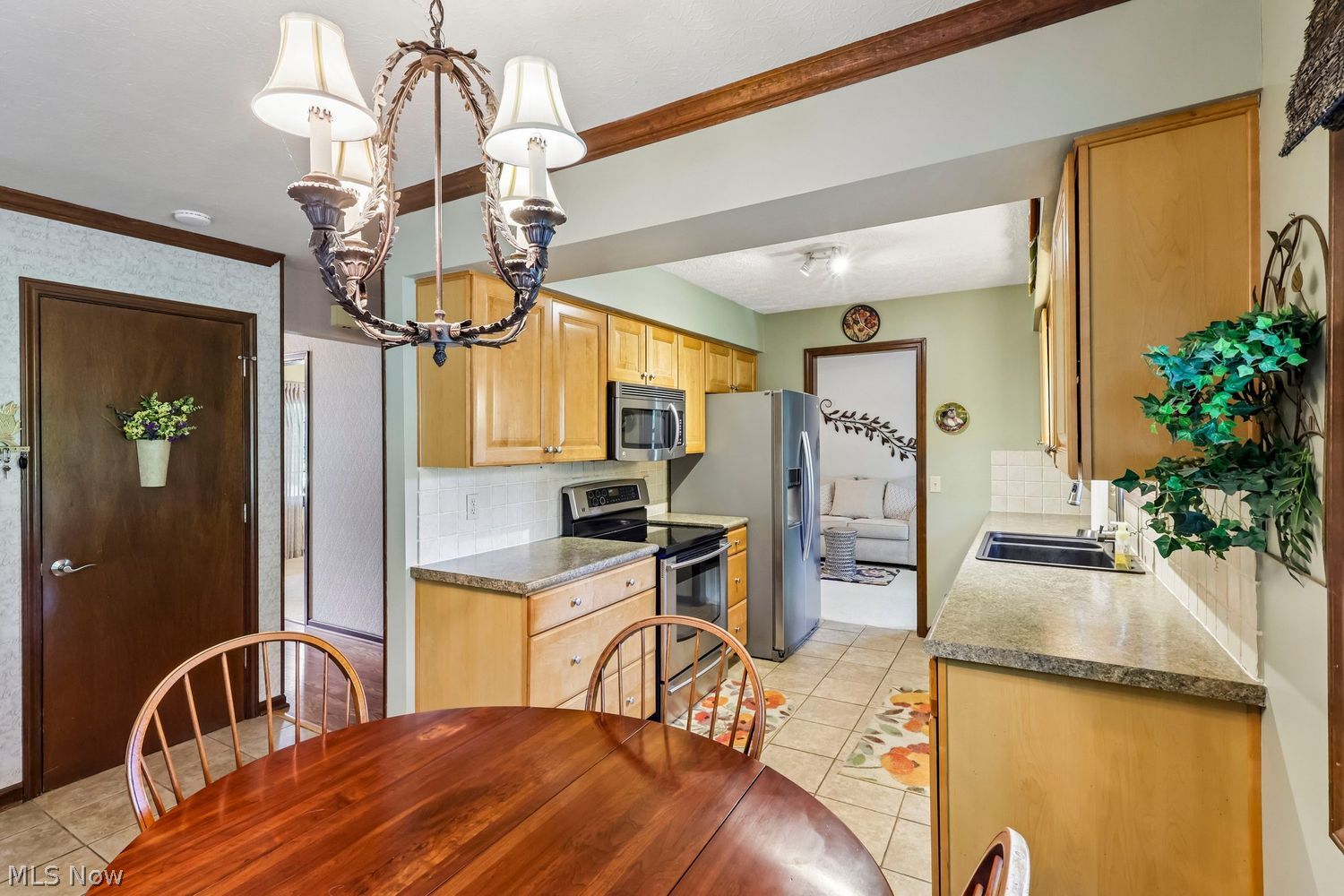 6544 O'henry Circle North Ridgeville OH 44039
