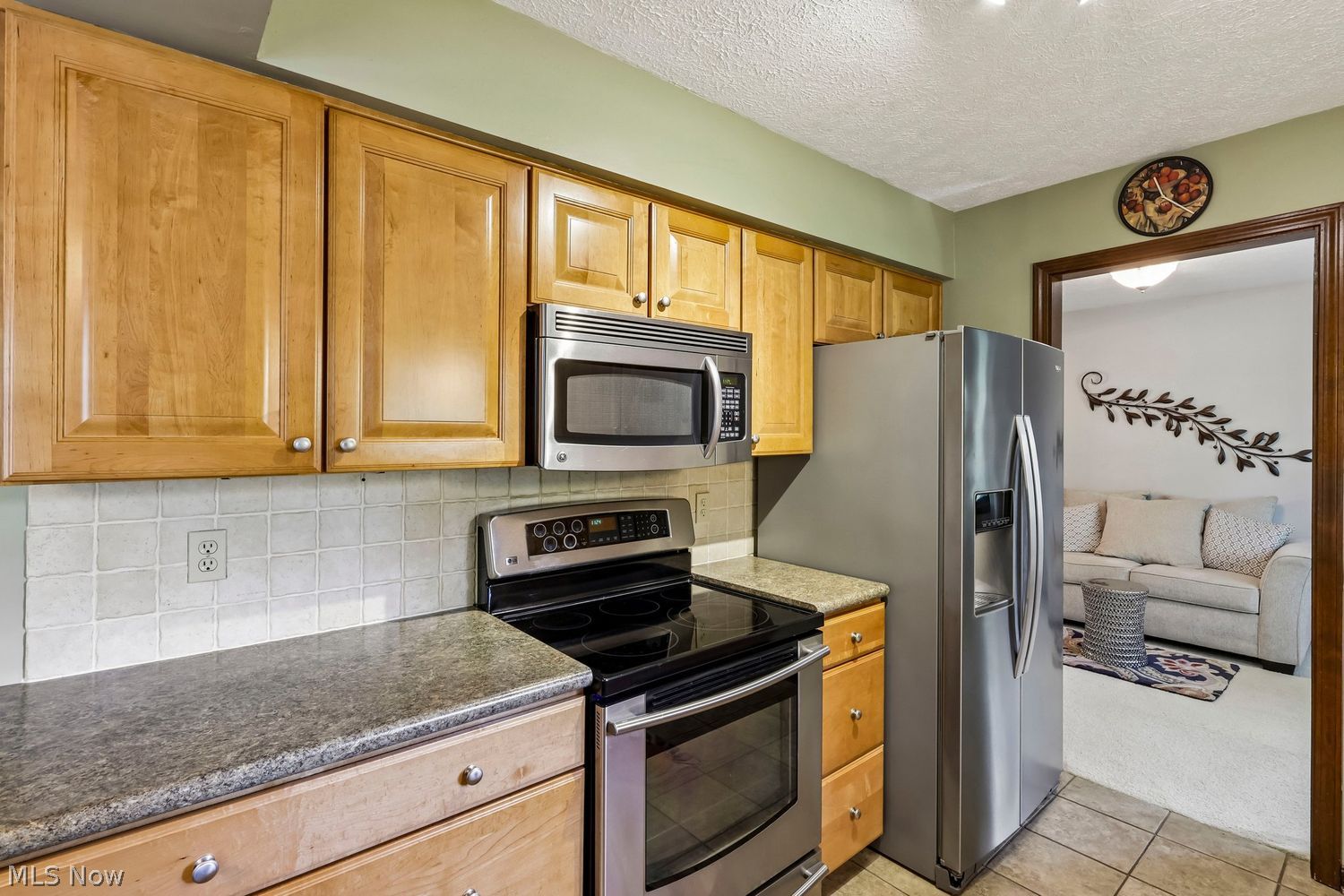6544 O'henry Circle North Ridgeville OH 44039