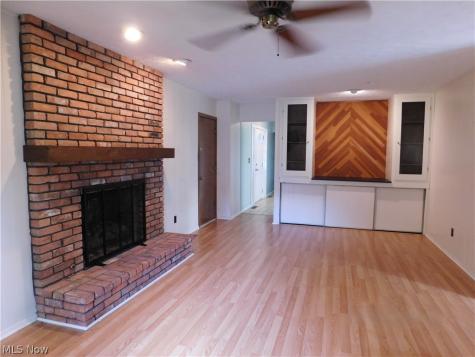 4985 Mills Creek North Ridgeville OH 44039
