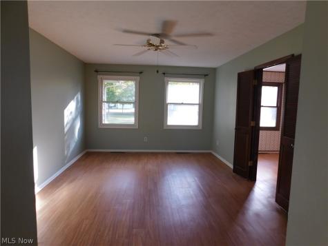 4985 Mills Creek North Ridgeville OH 44039