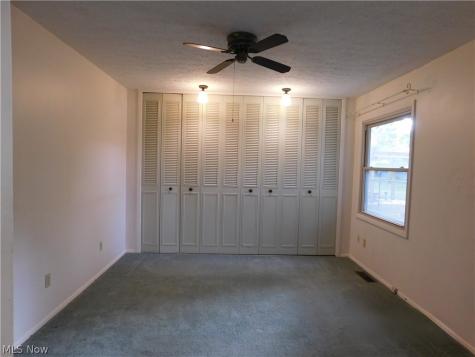 4985 Mills Creek North Ridgeville OH 44039