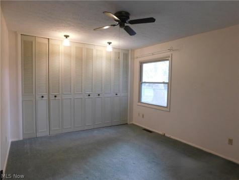 4985 Mills Creek North Ridgeville OH 44039