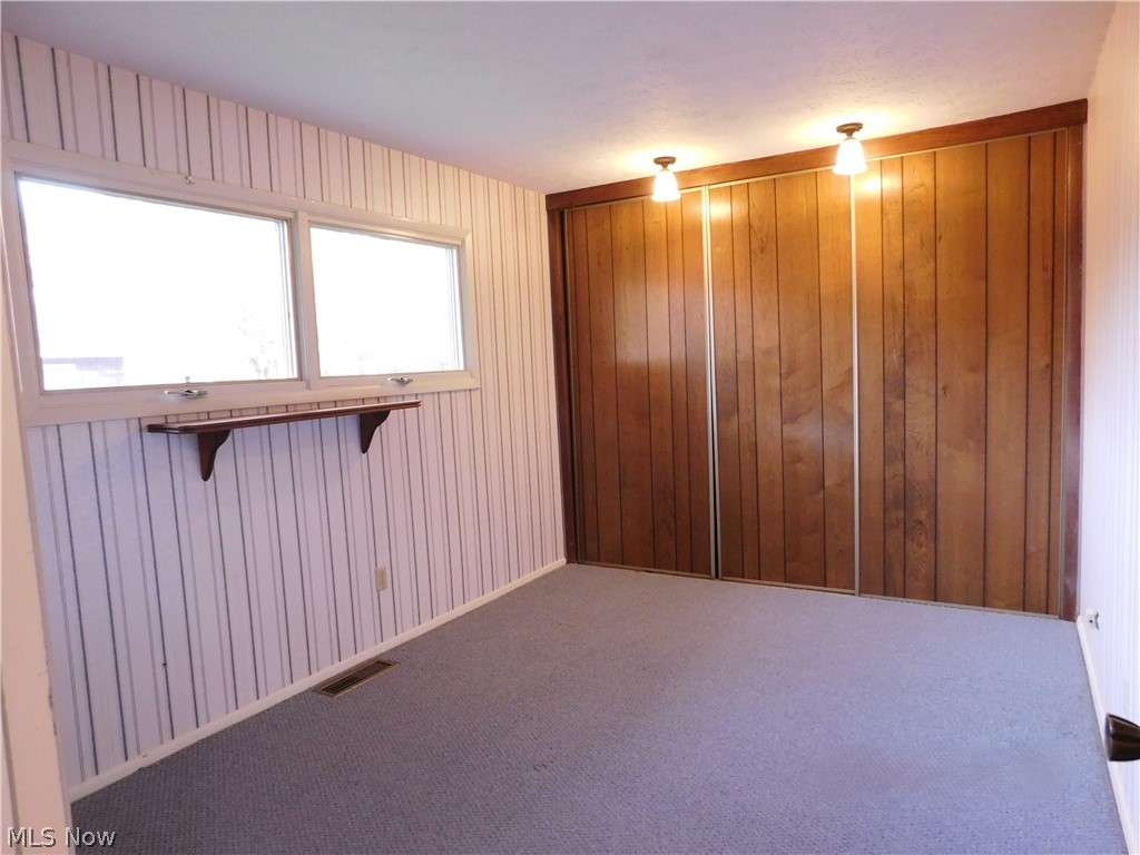 4985 Mills Creek North Ridgeville OH 44039