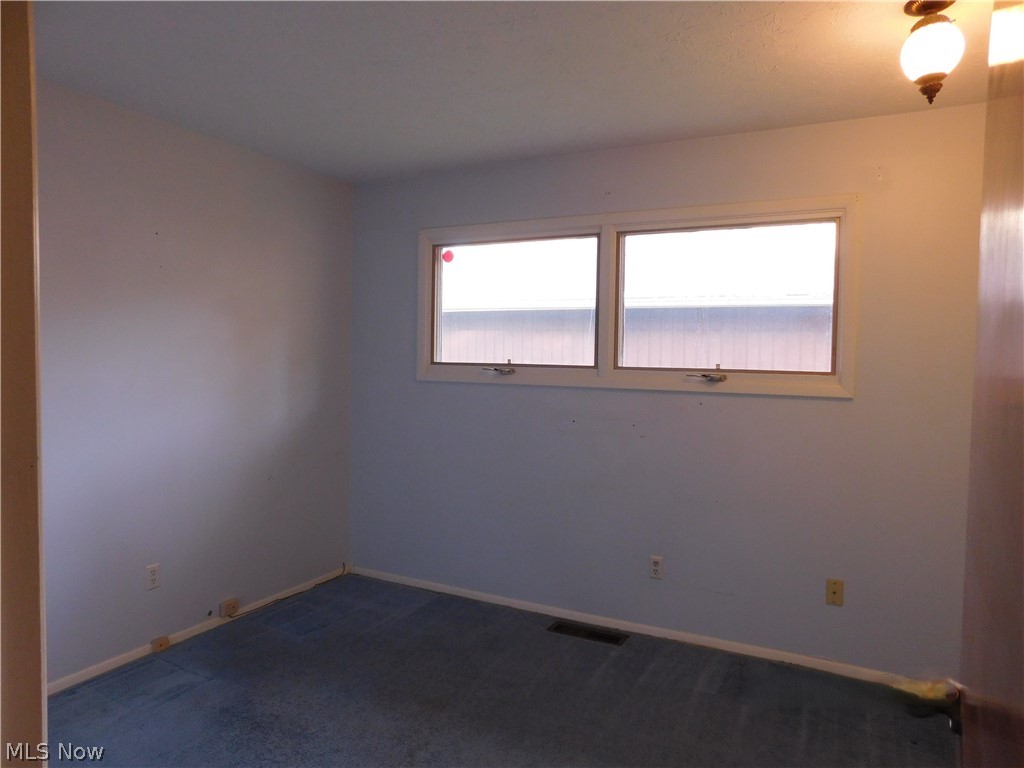 4985 Mills Creek North Ridgeville OH 44039