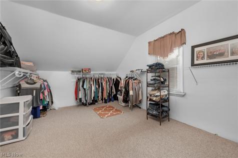 984 Cleveland Avenue Amherst OH 44001