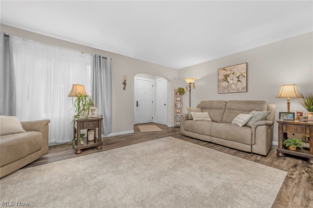 984 Cleveland Avenue Amherst OH 44001