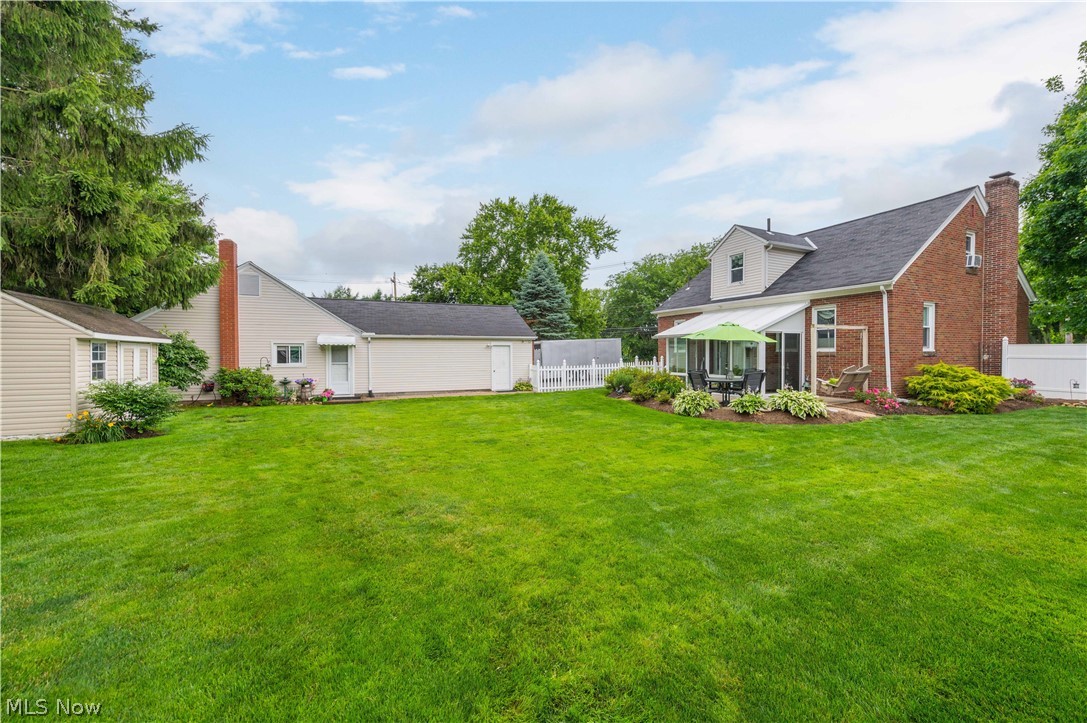 984 Cleveland Avenue Amherst OH 44001