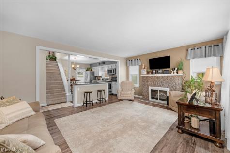 984 Cleveland Avenue Amherst OH 44001