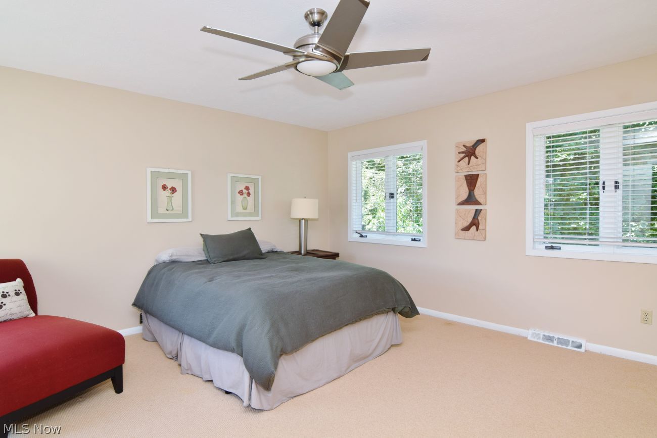 2182 Coventry Road Cleveland Heights OH 44118