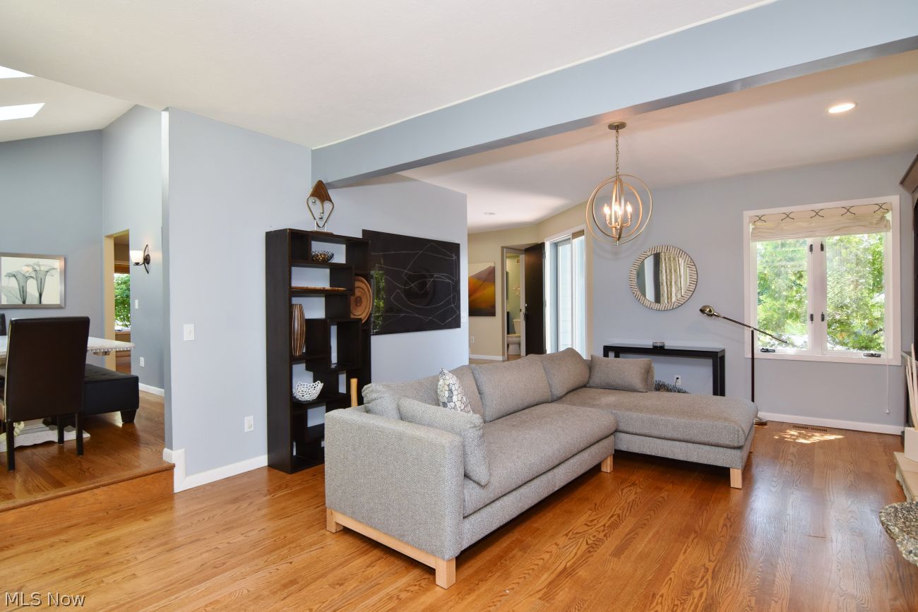 2182 Coventry Road Cleveland Heights OH 44118