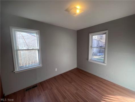 12218 Brooklawn Avenue Cleveland OH 44111