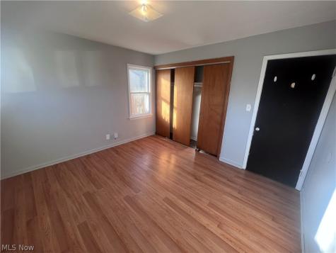 12218 Brooklawn Avenue Cleveland OH 44111