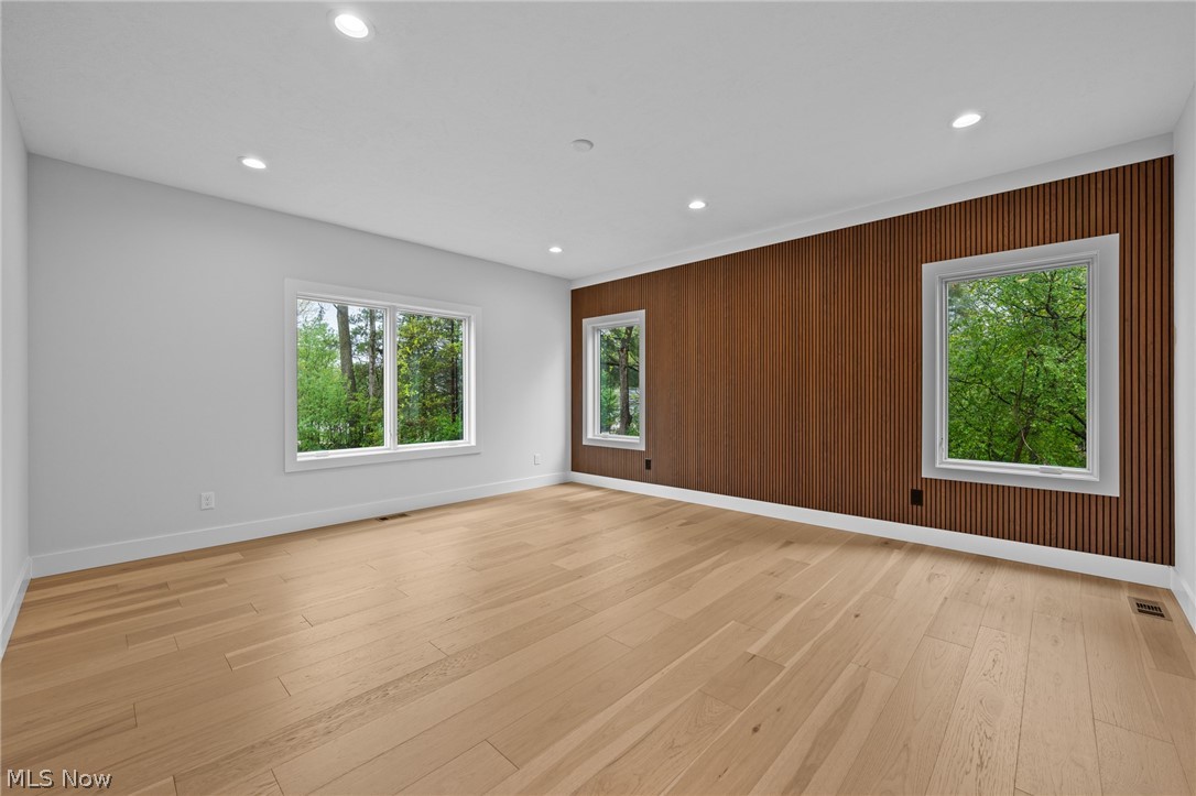 26117 N Woodland Road Beachwood OH 44122