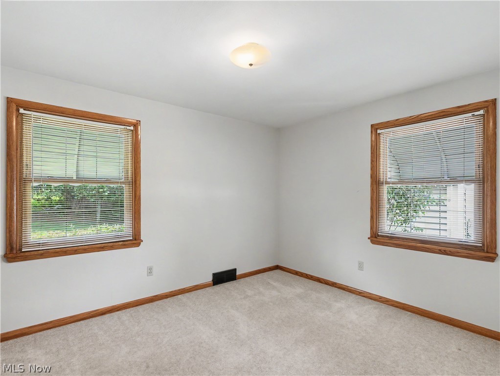 186 E Woodsdale Avenue Akron OH 44301