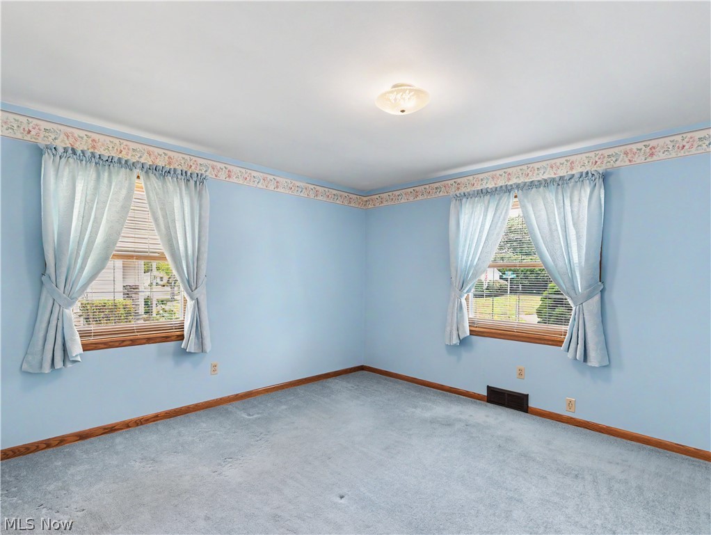 186 E Woodsdale Avenue Akron OH 44301